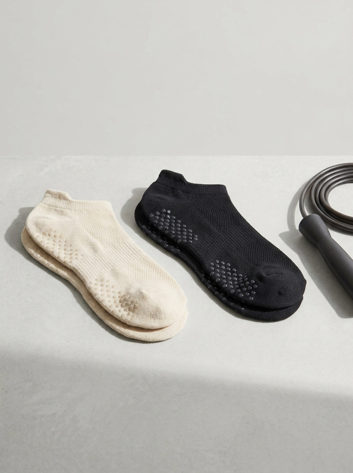 Studio Grip Socks (2-Pack)